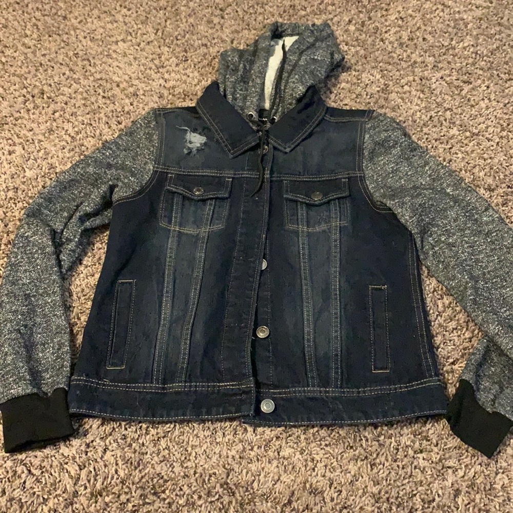 Rue 21 denim jacket with hood. Size medium.